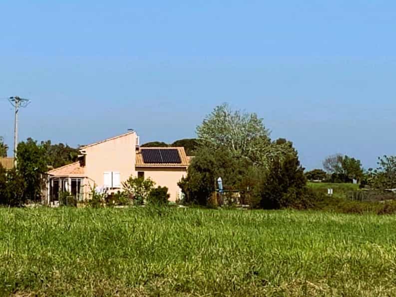 بيت في Alignan-du-Vent, Occitanie 10216207