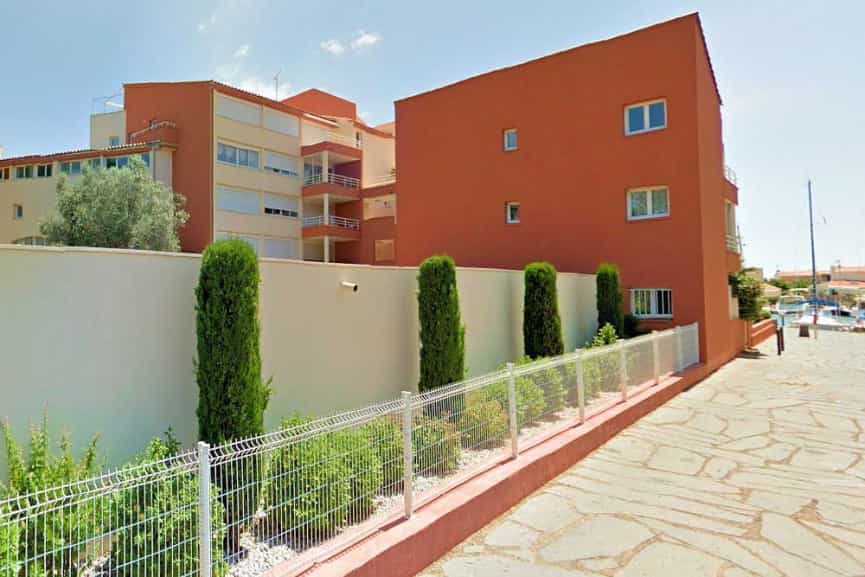 公寓 在 Le Cap d'Agde, 奧克西塔尼 10216215