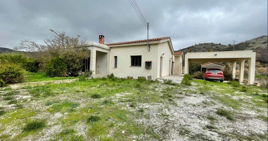 Huis in Agia Marinouda, Pafos 10216264