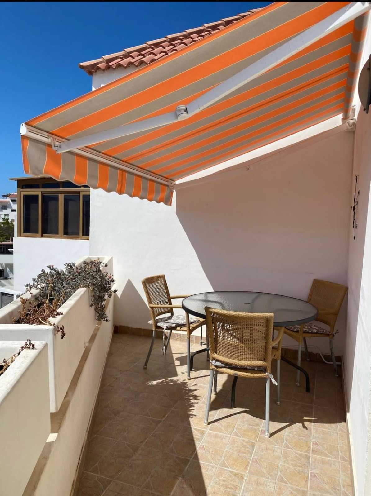 House in Los Cristianos, Canary Islands 10217337