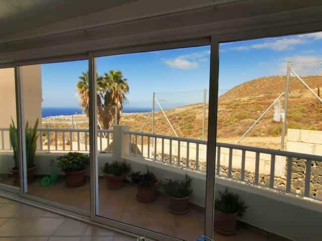 House in Cabo Blanco, Canary Islands 10217358