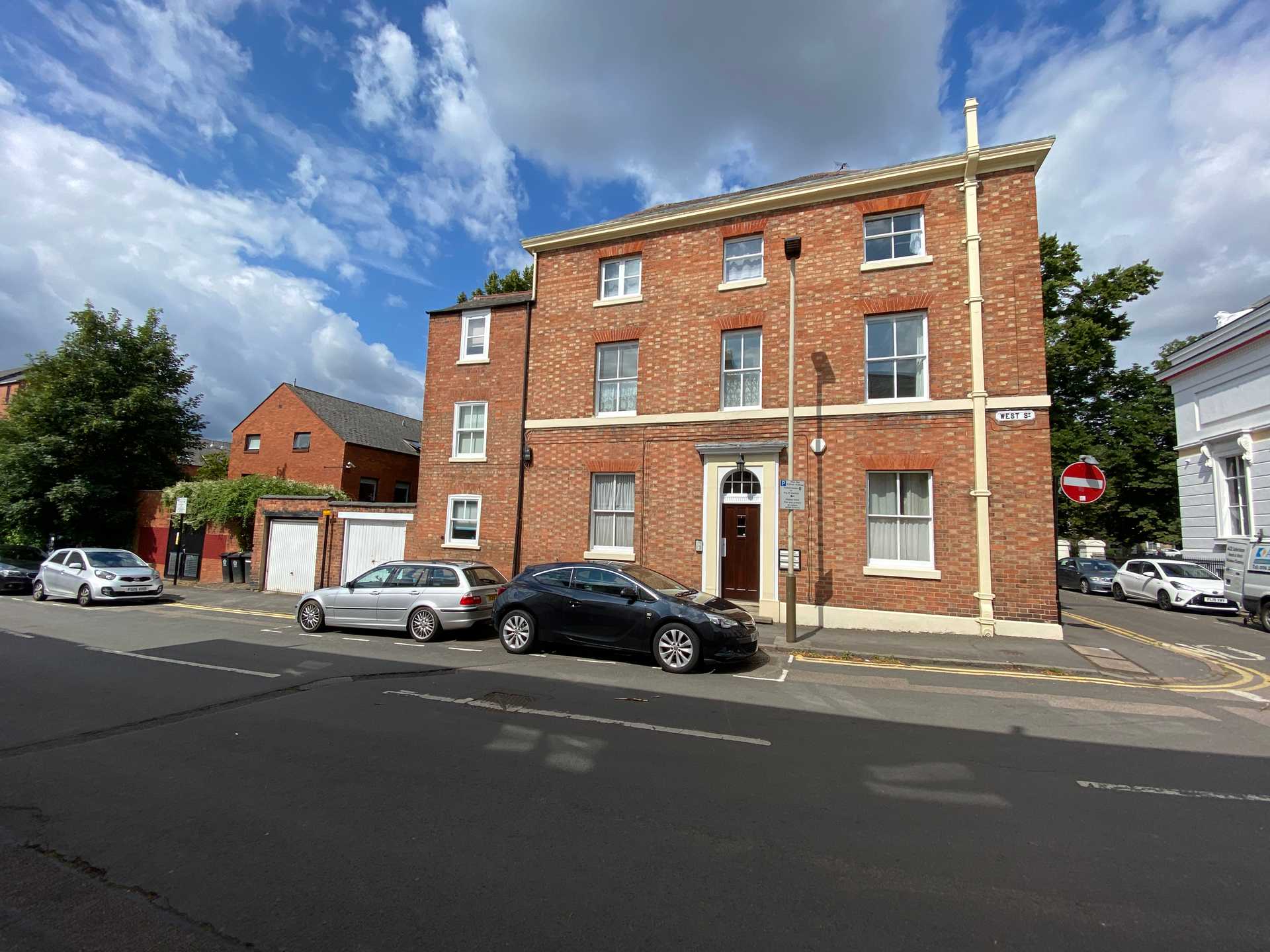 Condominium in Leicester, Leicester 10217596