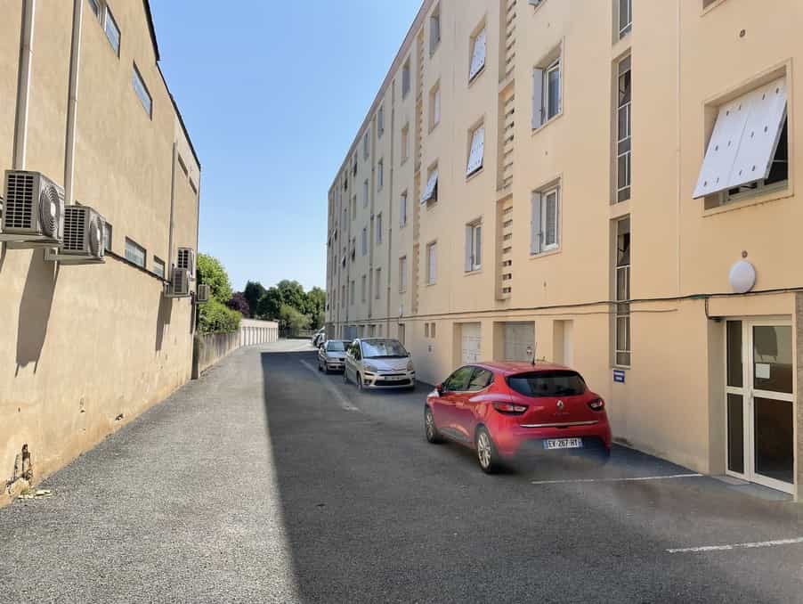 公寓 在 Bergerac, Nouvelle-Aquitaine 10217982
