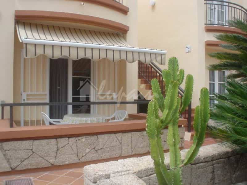 Condominium in El Guincho, Canary Islands 10218072