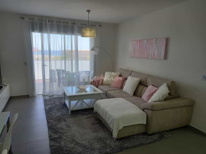 Condominium in El Medano, Canary Islands 10218077