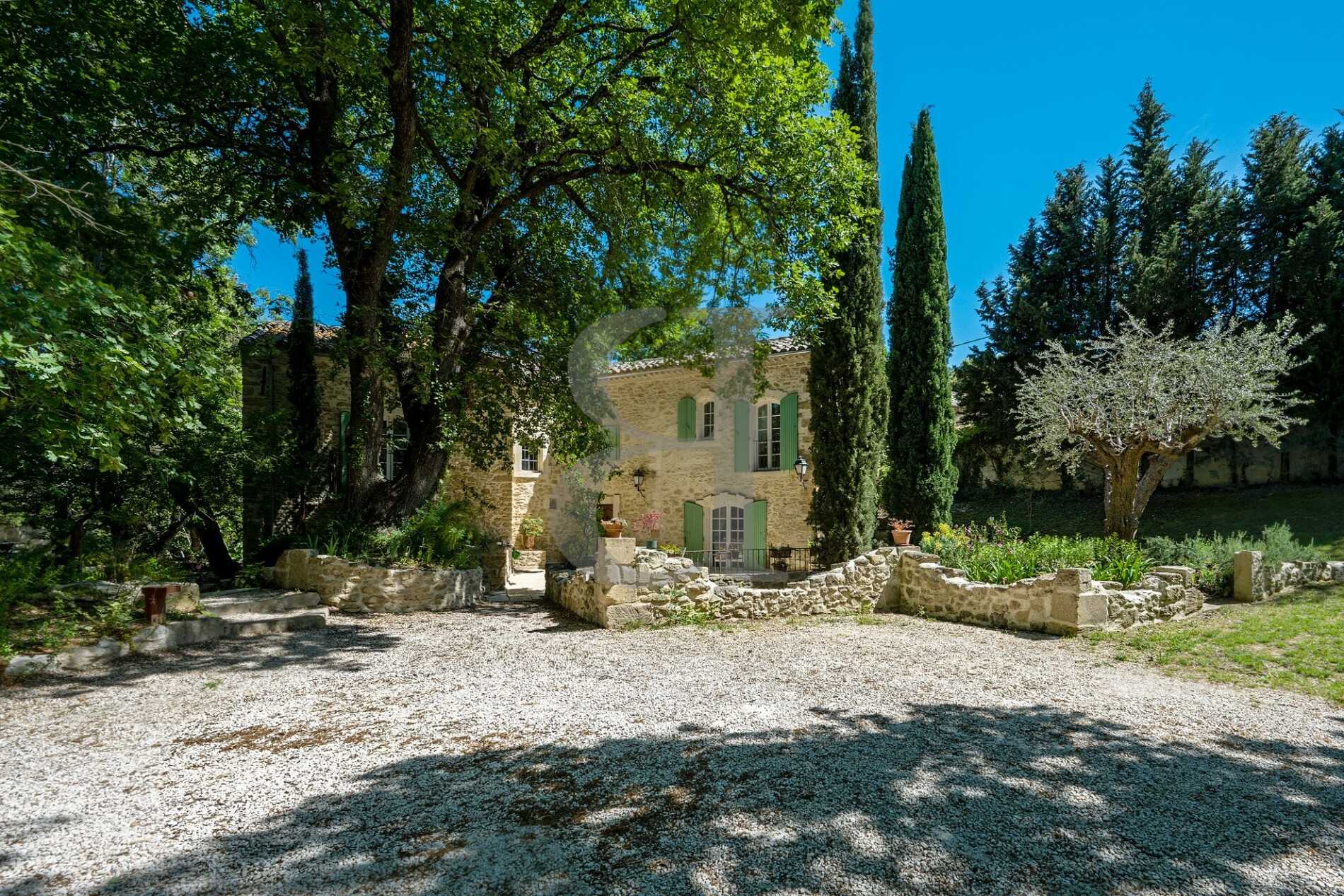Haus im Villeneuve-les-Avignon, Okzitanien 10218200
