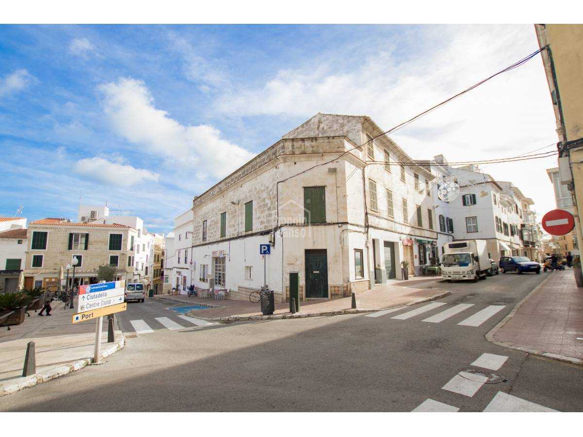 Condominium in Mahon, Balearic Islands 10218301