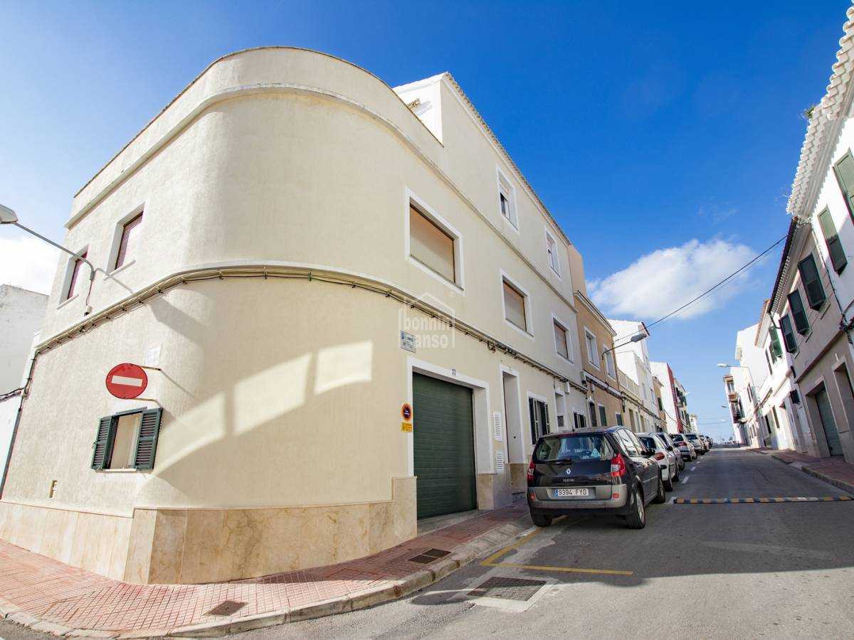 公寓 在 Es Castell, Balearic Islands 10218307