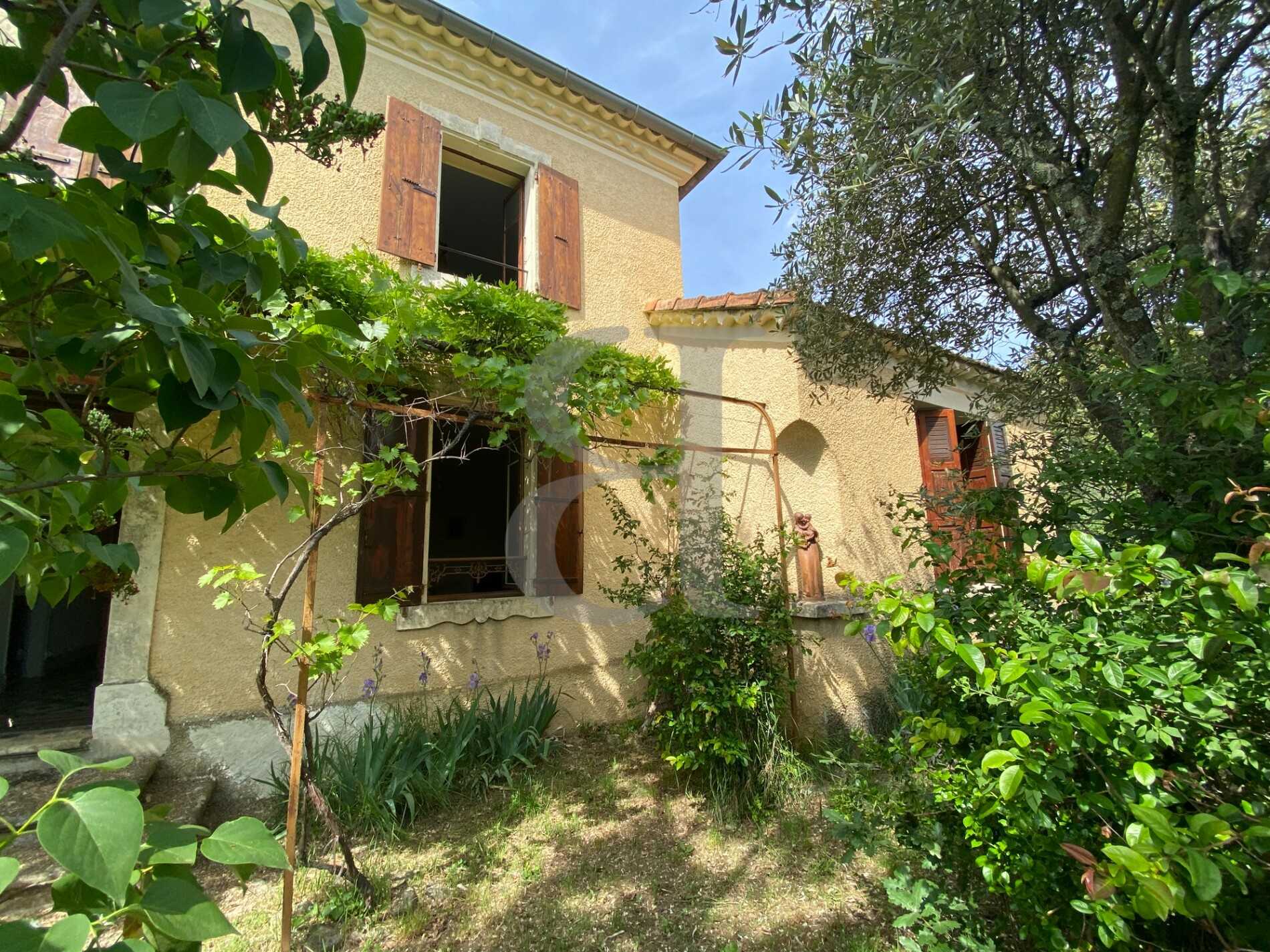 House in Valreas, Provence-Alpes-Cote d'Azur 10218426