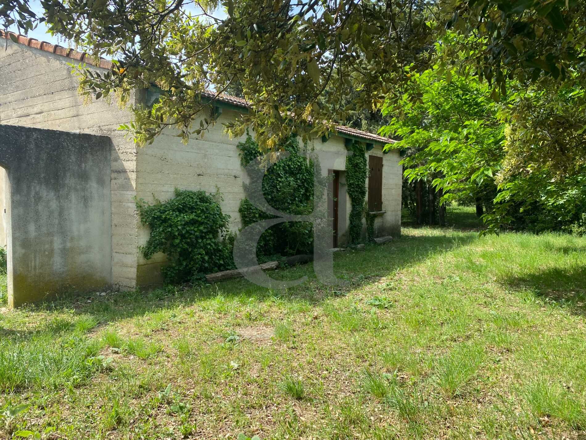 casa no Valréas, Provence-Alpes-Côte d'Azur 10218426