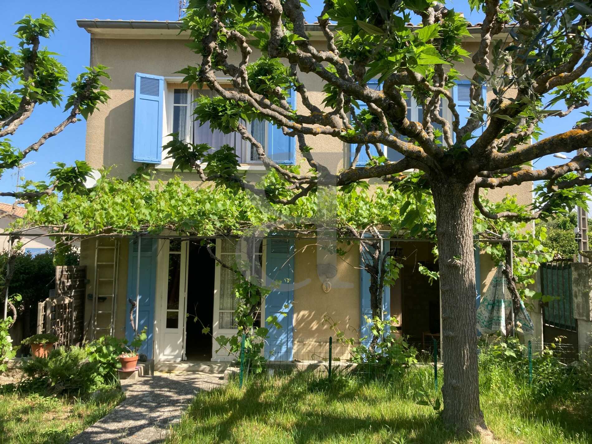 Dom w Vaison-la-Romaine, Provence-Alpes-Côte d'Azur 10218433