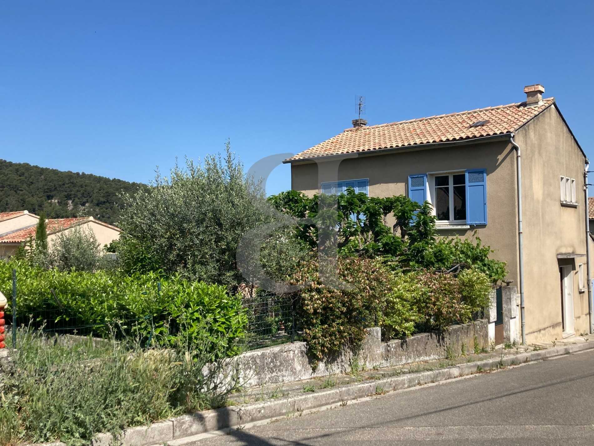 Hus i Vaison-la-Romaine, Provence-Alpes-Côte d'Azur 10218433