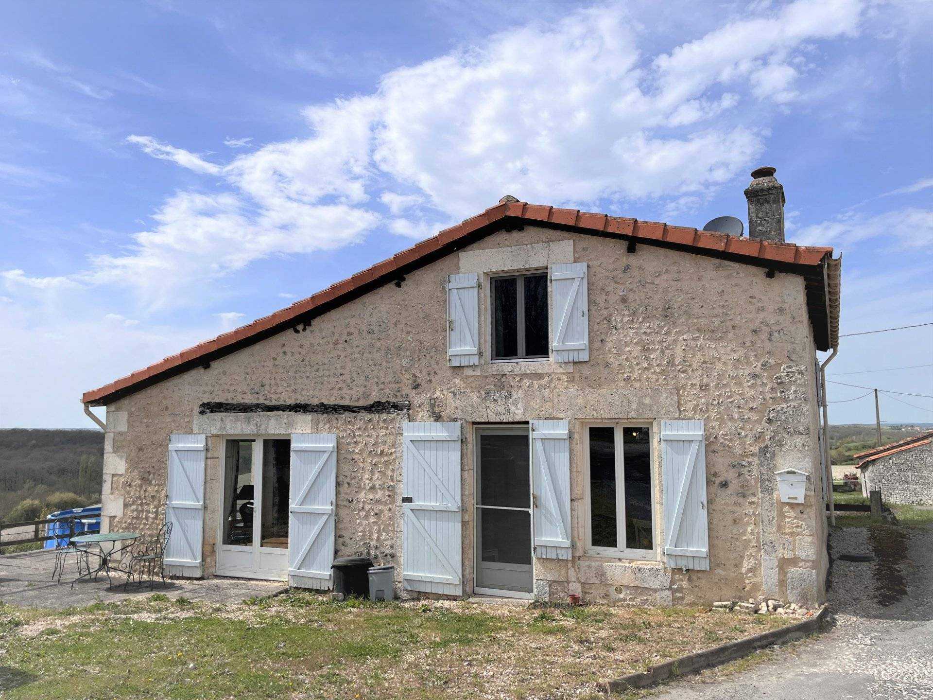 Rumah di Deviat, Nouvelle-Aquitaine 10218452