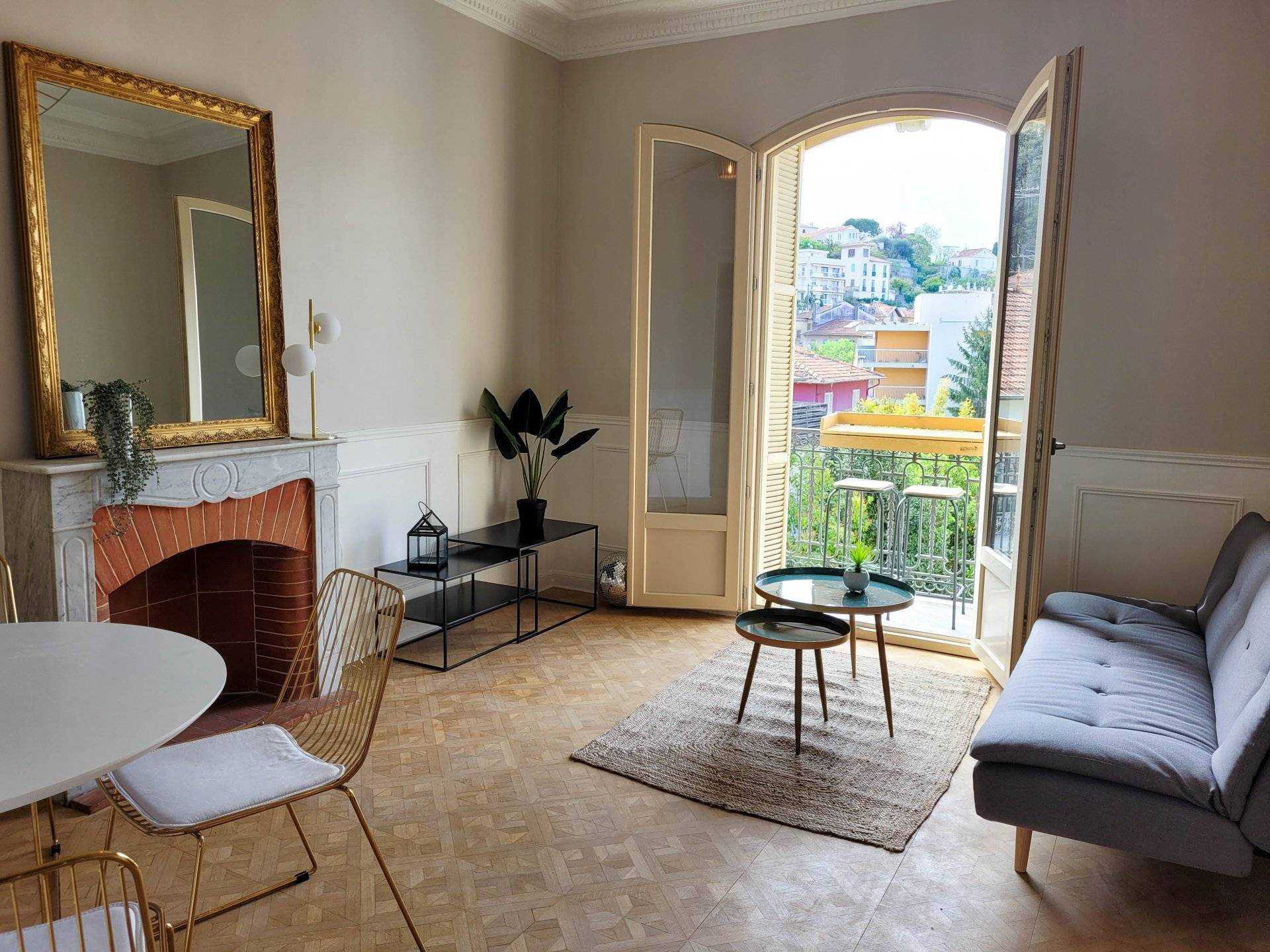 Condominium in Nice, Provence-Alpes-Cote d'Azur 10218479