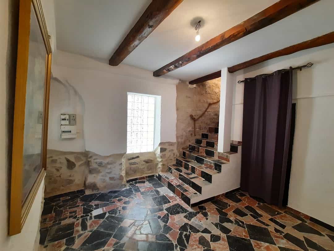 Dom w Neffiès, Occitanie 10218495