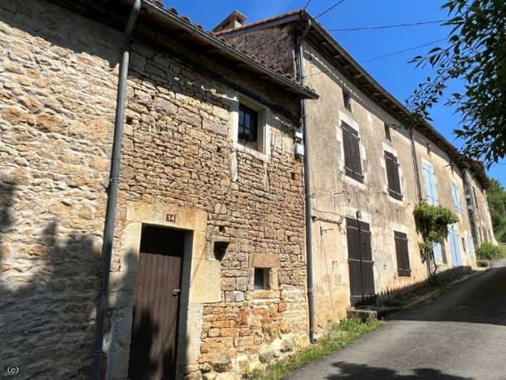 casa no Charroux, Nouvelle-Aquitaine 10218530