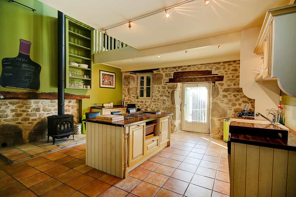 House in Piegut-Pluviers, Nouvelle-Aquitaine 10218618