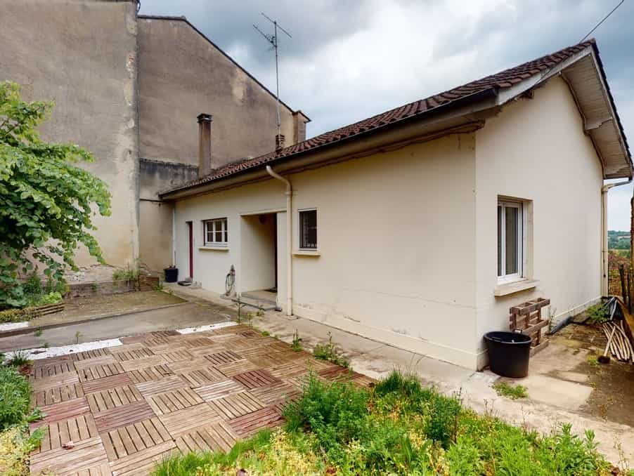 House in Castillonnes, Nouvelle-Aquitaine 10218682