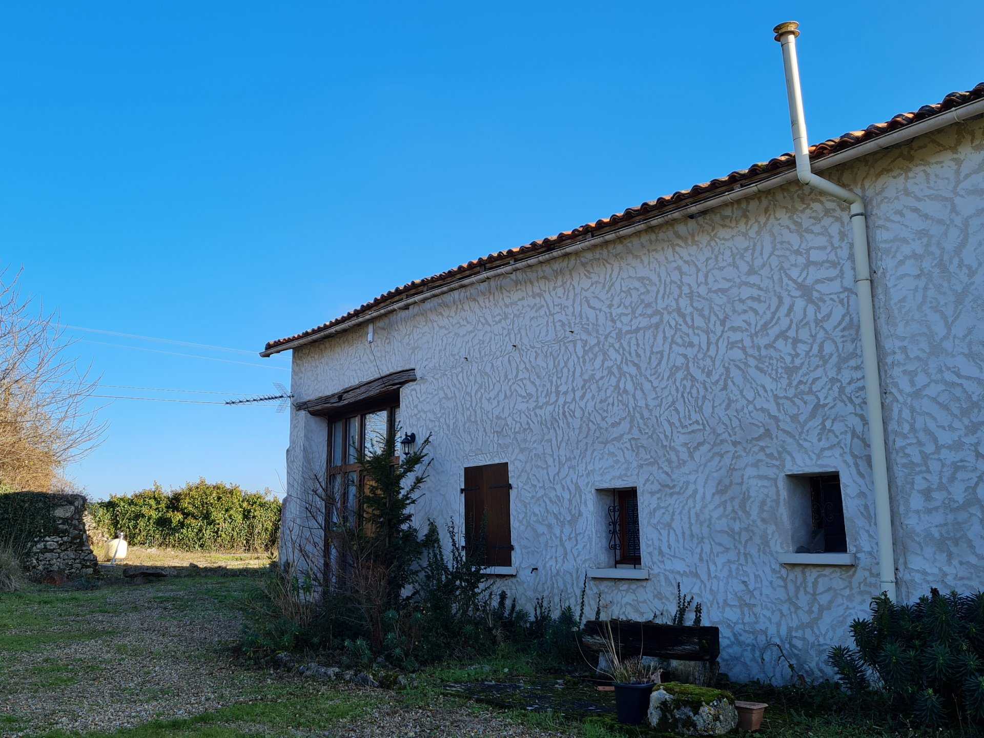 House in Mansle, Nouvelle-Aquitaine 10218895