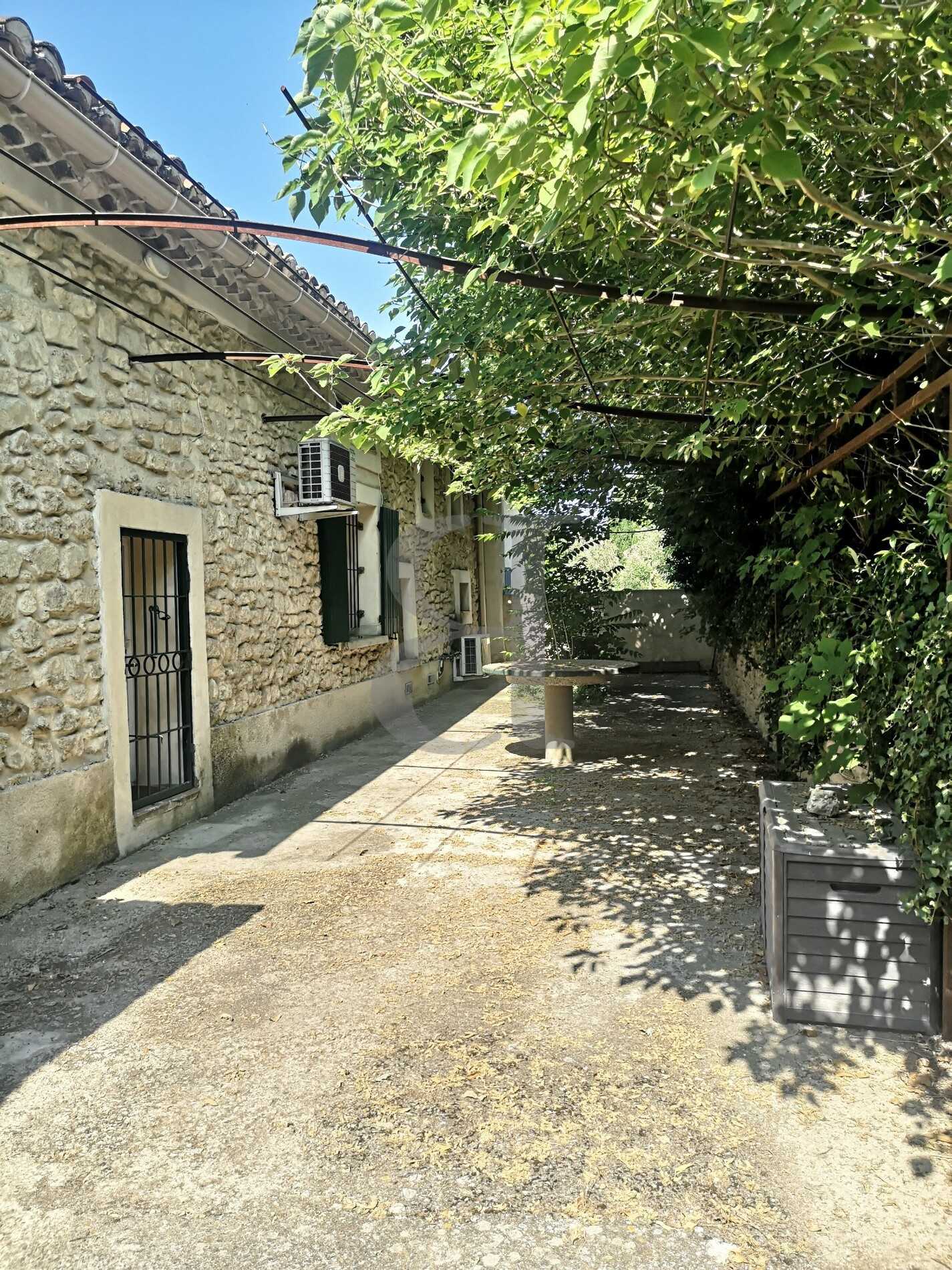 Hus i Mazan, Provence-Alpes-Côte d'Azur 10219283