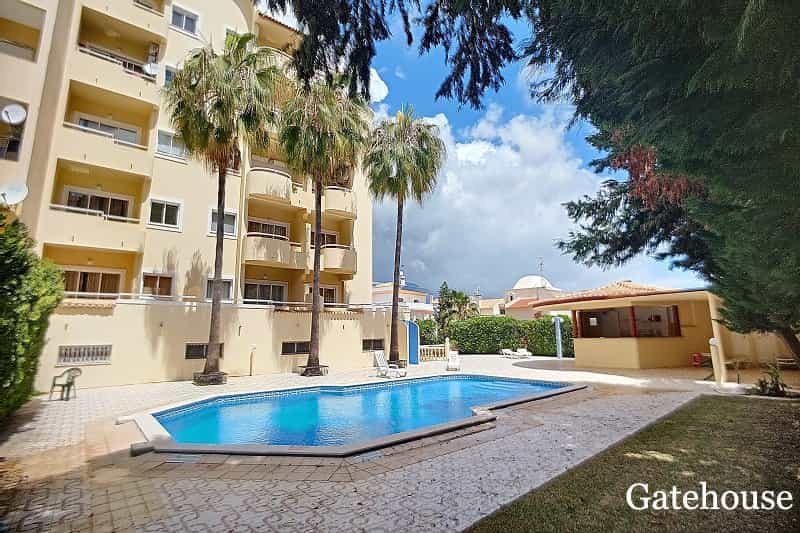 Condominium in Albufeira, Faro 10219401
