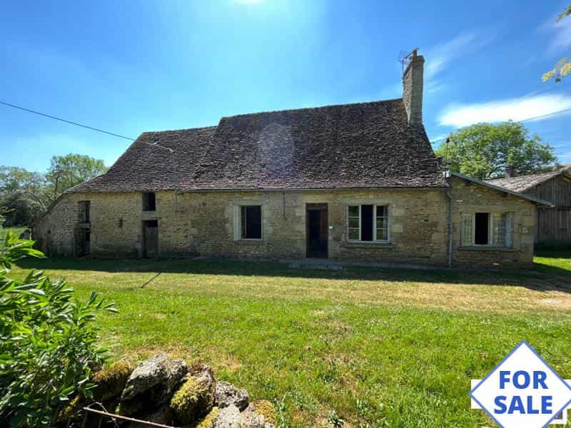 House in Conde-sur-Sarthe, Normandie 10219499