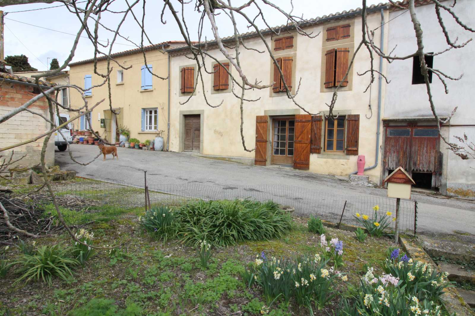 Hus i Montgradail, Occitanie 10219591