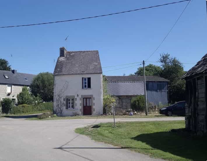 House in Mohon, Brittany 10219598