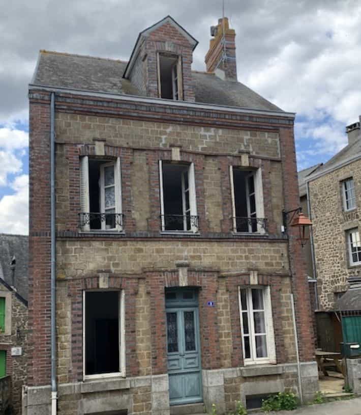 Condomínio no Lassay-les-Châteaux, País do Loire 10219655
