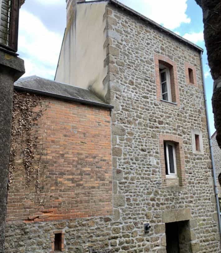 Condomínio no Lassay-les-Châteaux, País do Loire 10219655