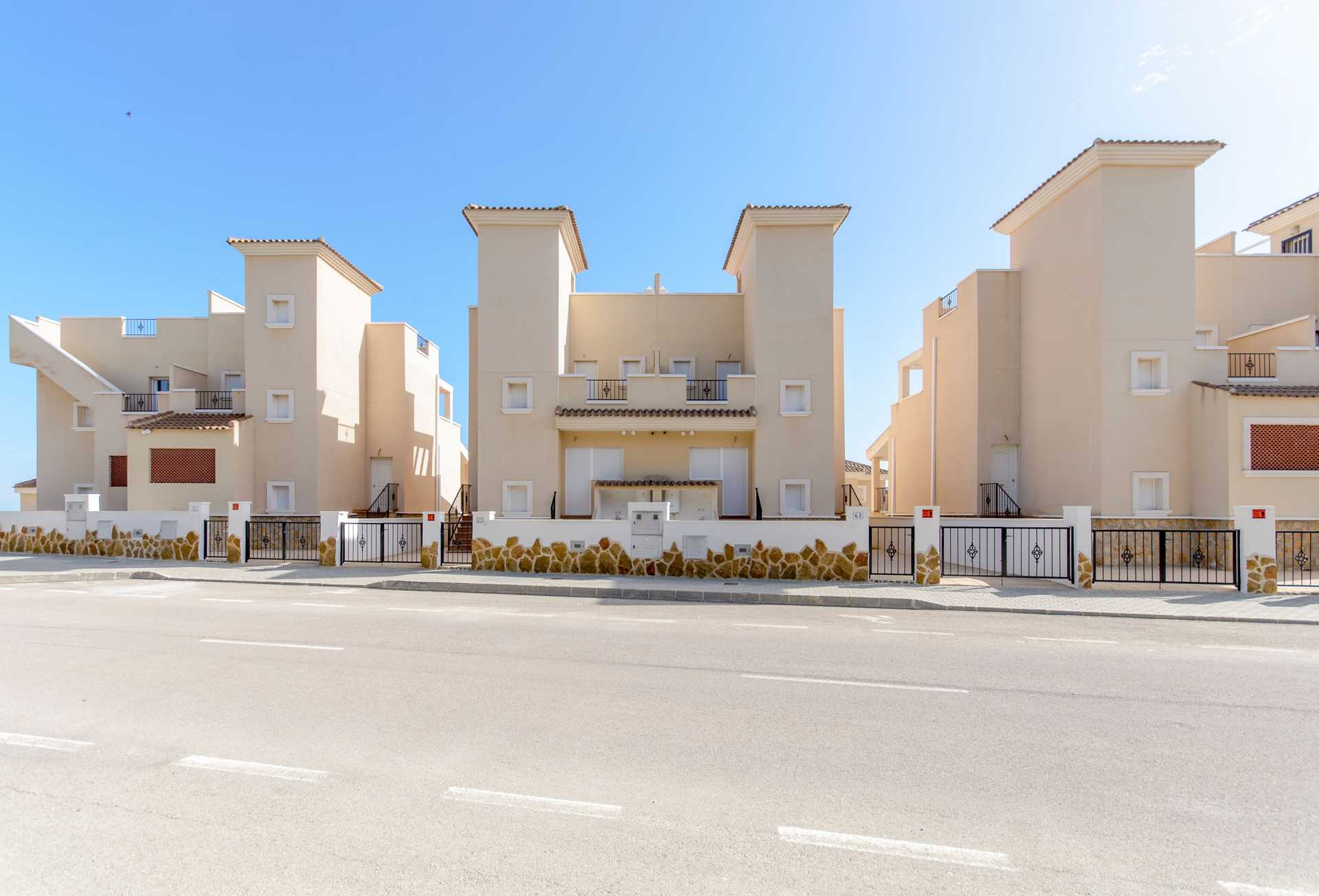 House in San Miguel de Salinas, Comunidad Valenciana 10220284