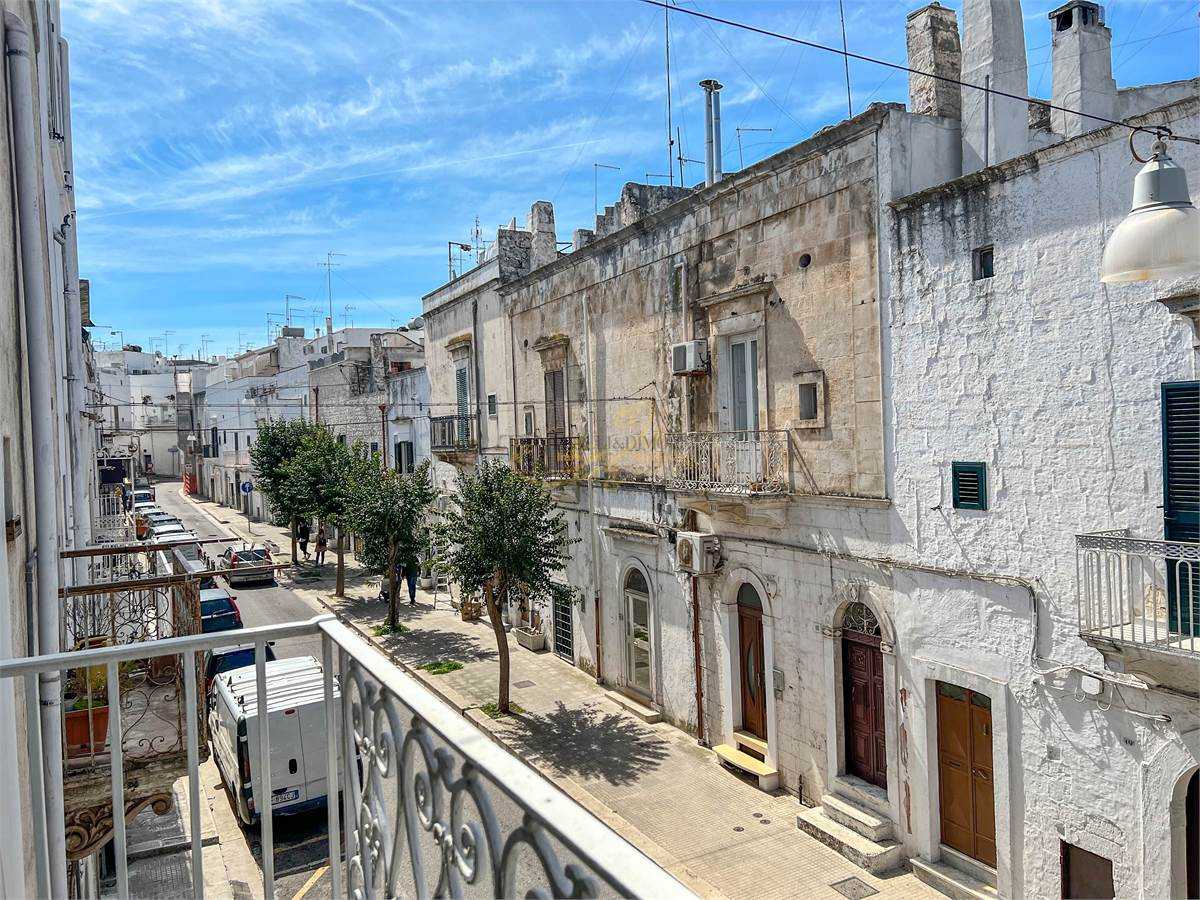 Eigentumswohnung im Ostuni, Apulia 10220371