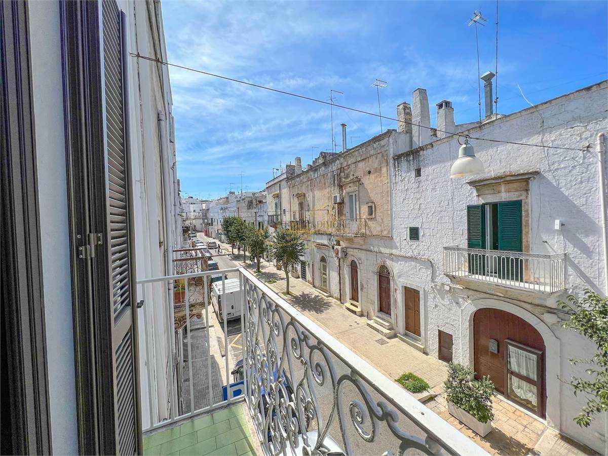 Condominium dans Ostuni, Apulia 10220371