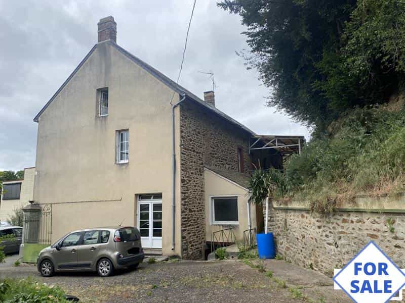 жилой дом в Villaines-la-Juhel, Pays de la Loire 10220725