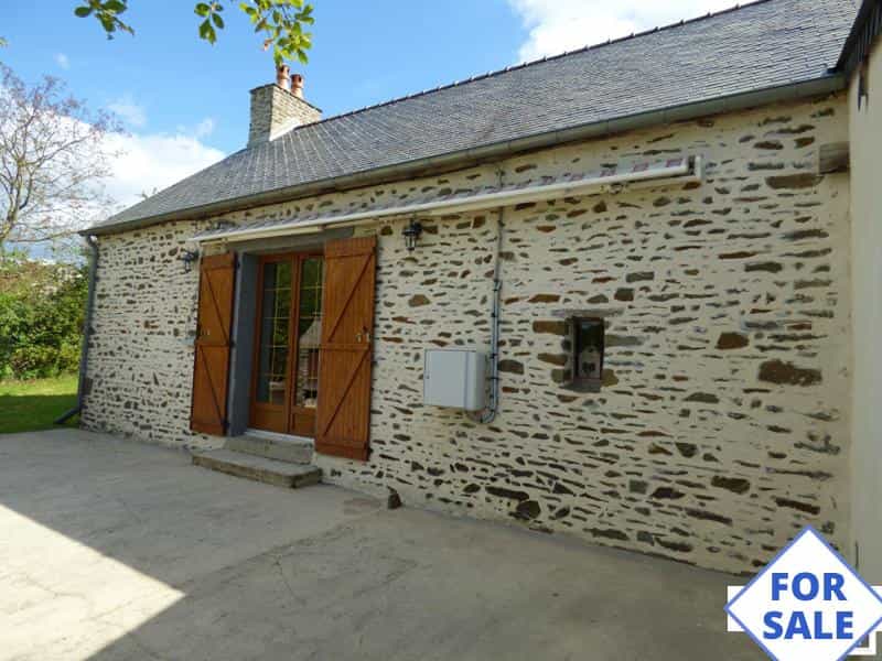 Casa nel Pré-en-Pail-Saint-Samson, Pays de la Loire 10220786