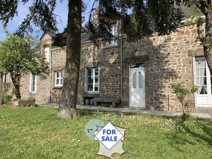 Huis in Lassay-les-Chateaux, Pays de la Loire 10220885