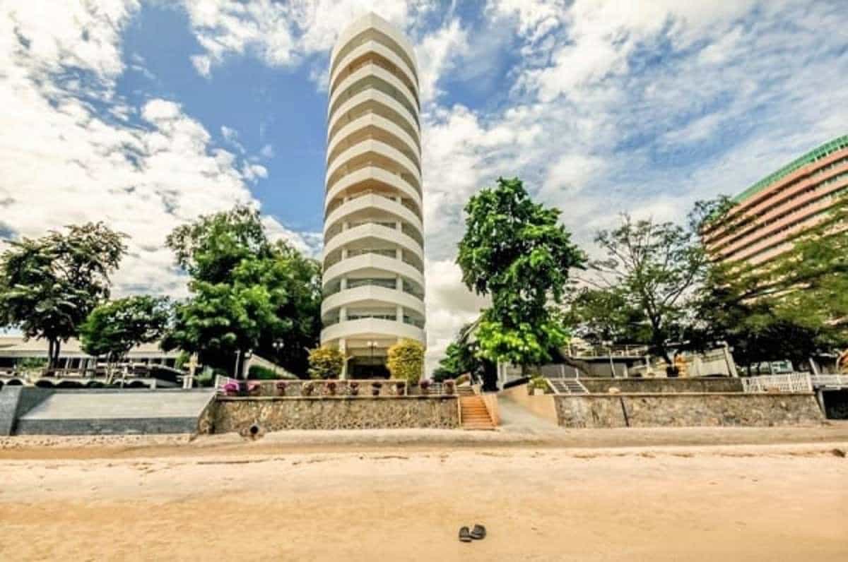 Condominium in Hua Hin, Prachuap Khiri Khan 10221686