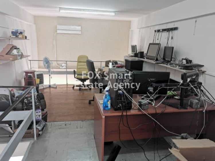 Γραφείο σε Strovolos, Nicosia 10223490