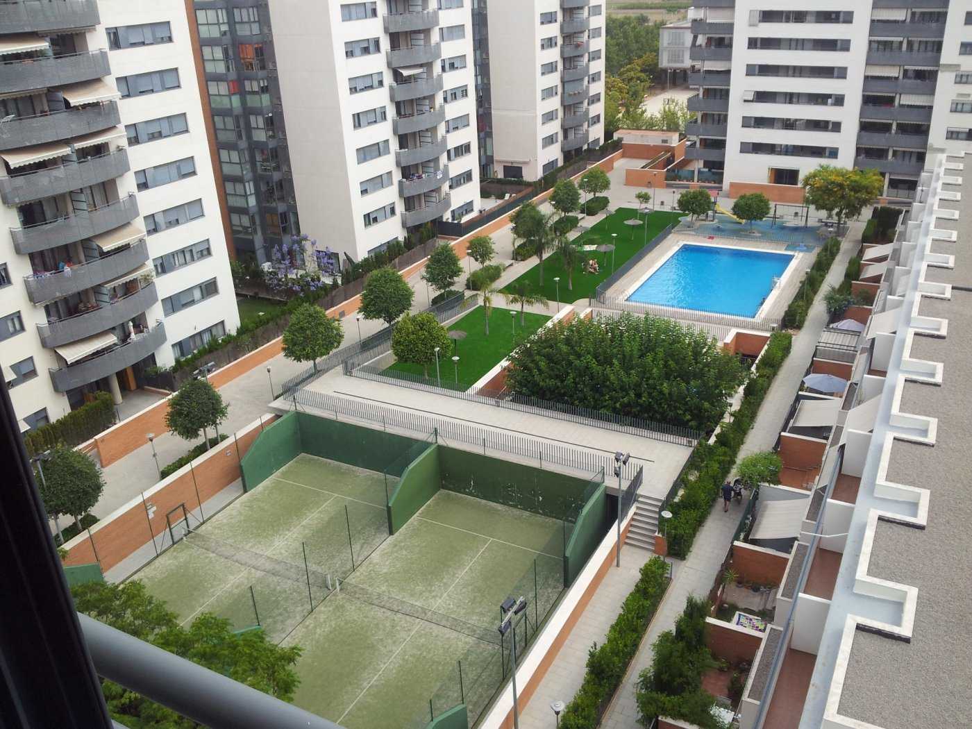 Condominium in Tabernes Blanques, Valencia 10223726