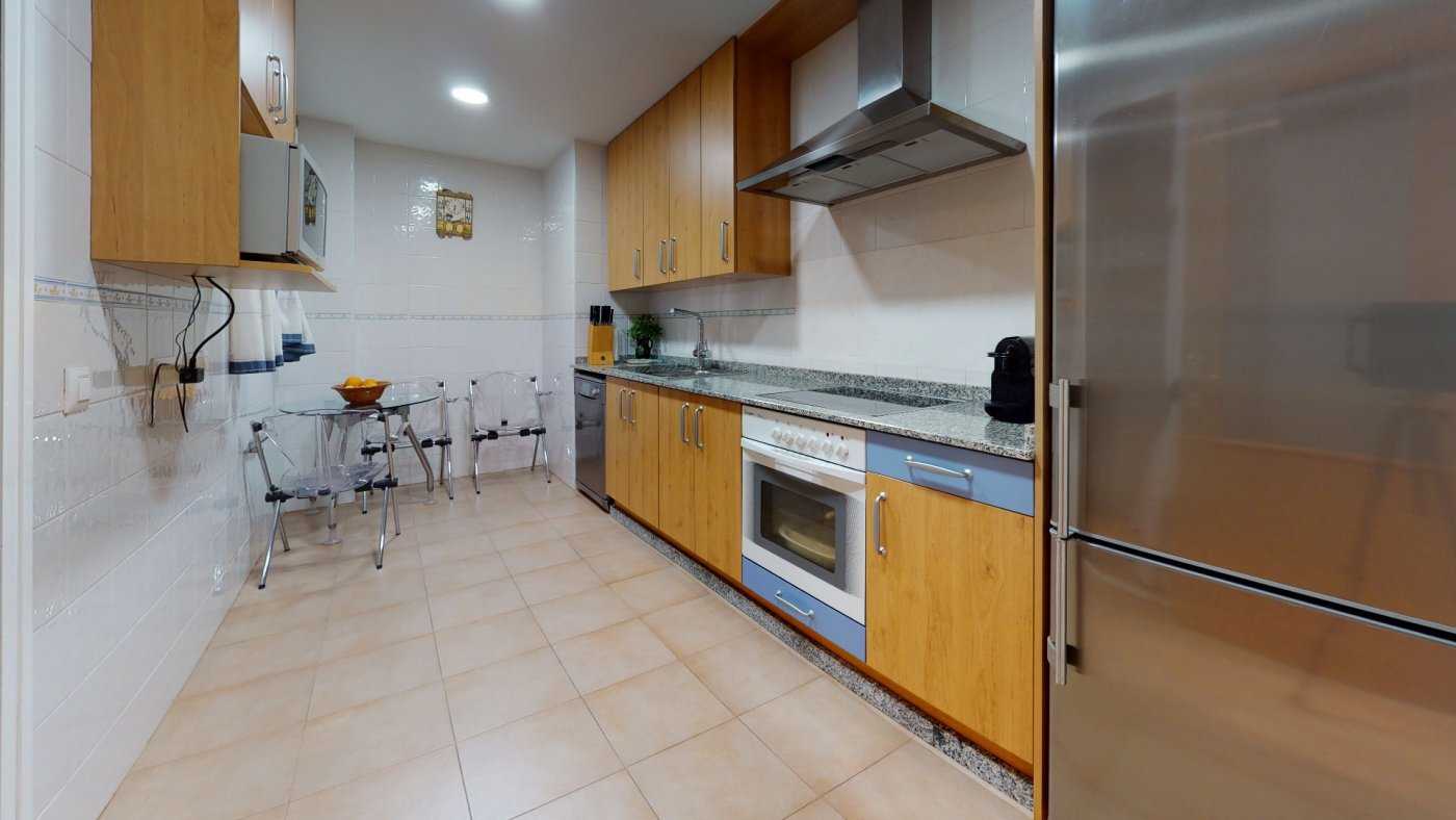 Condominium in Paterna, Valencian Community 10223739