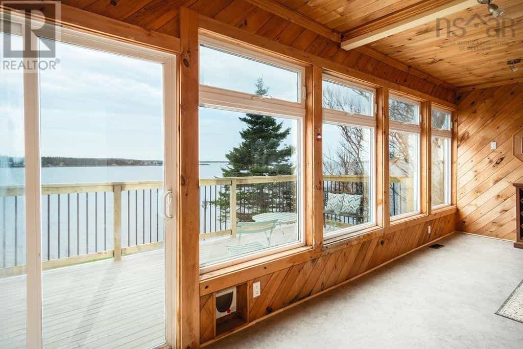 بيت في Arichat, Nova Scotia 10224105