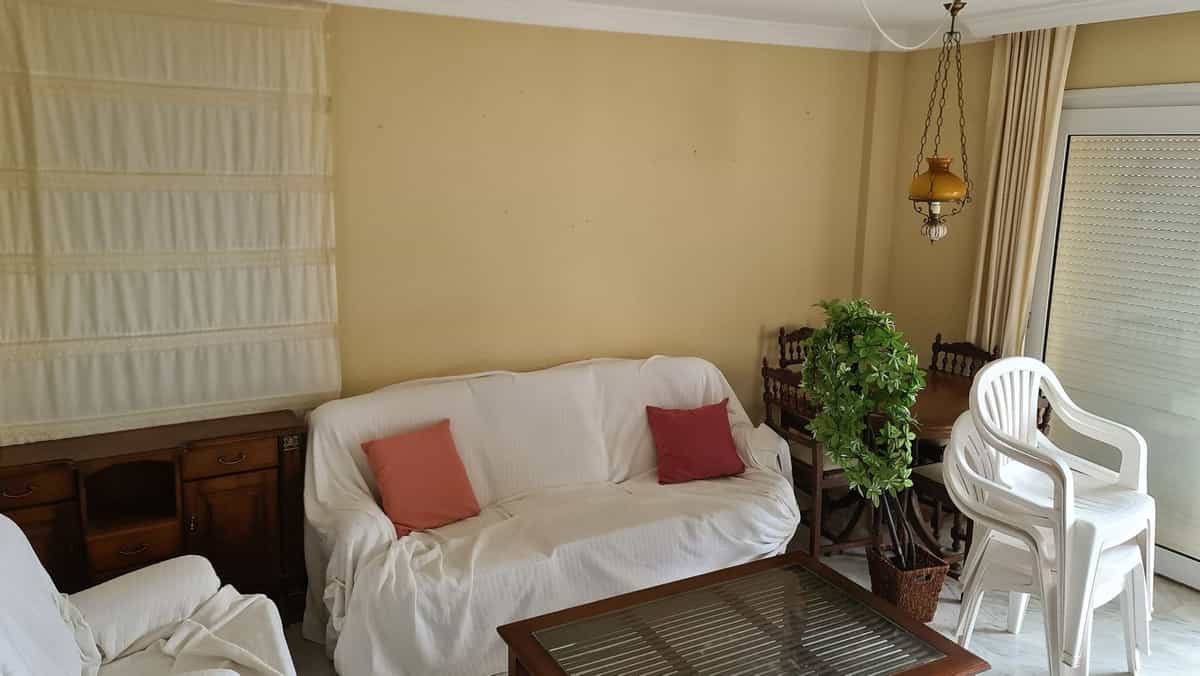 Квартира в Benalmádena, Andalucía 10224524