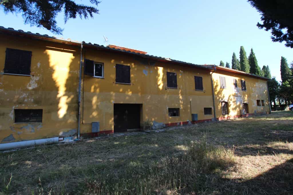 Condominio nel Montecatini Val di Cecina, Tuscany 10224649