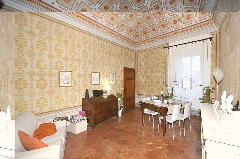 Dom w Volterra, Toskania 10224655