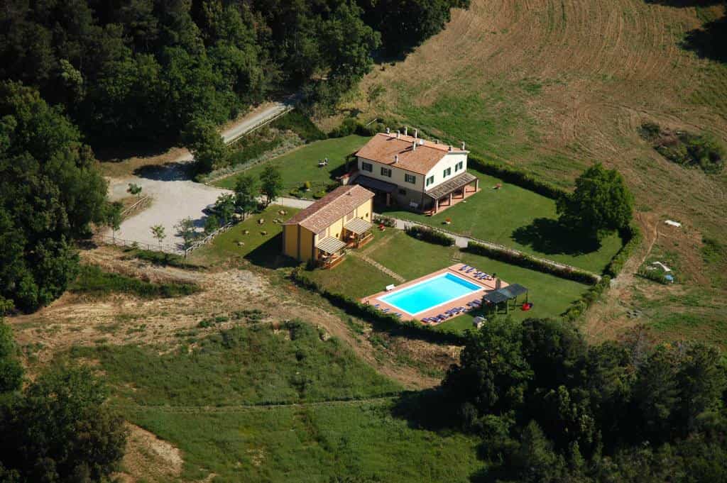 Talo sisään Volterra, Toscana 10224656