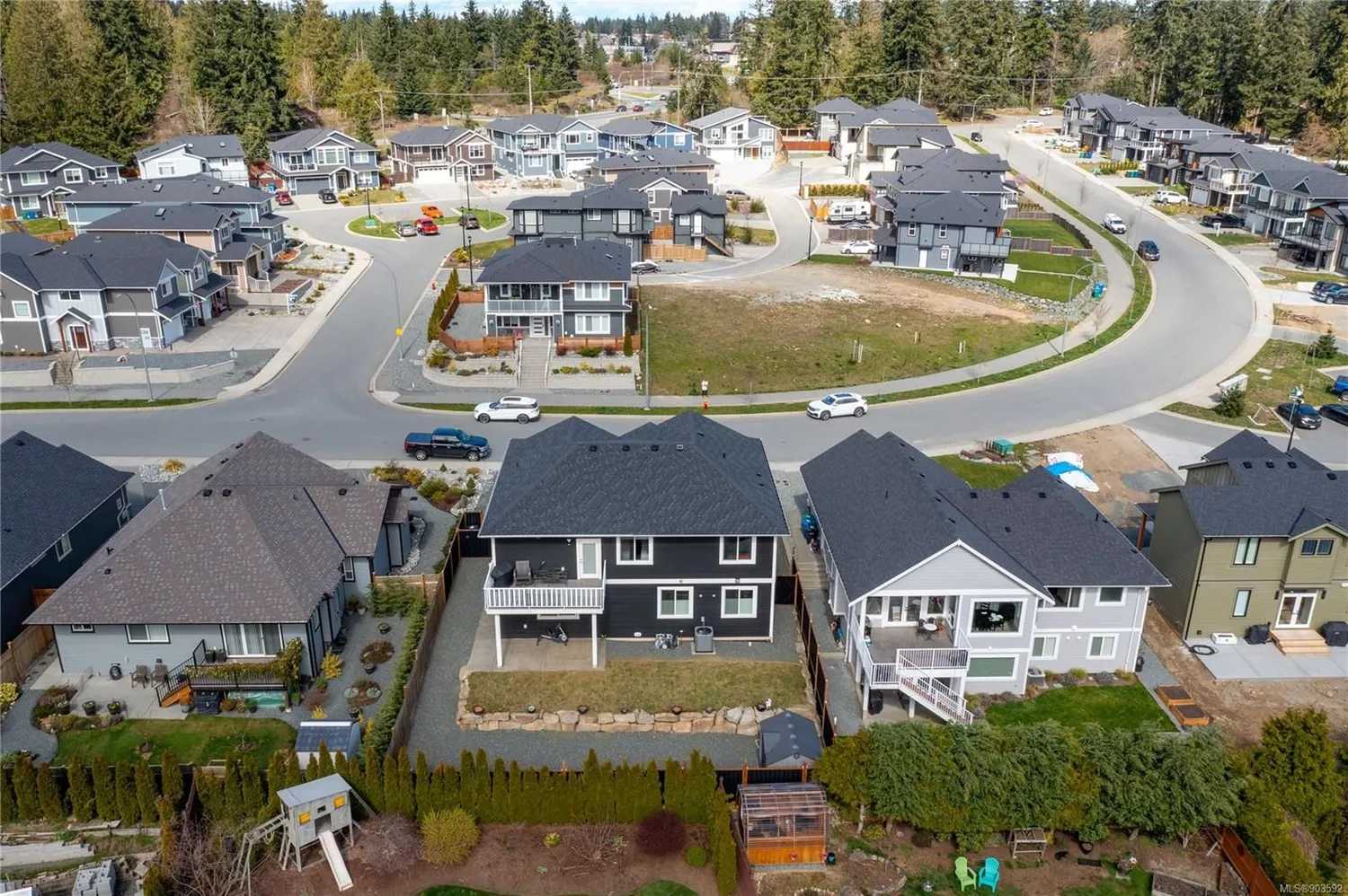 жилой дом в Wellington, British Columbia 10224739