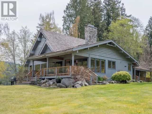 Eigentumswohnung im Powell River, British Columbia 10224859