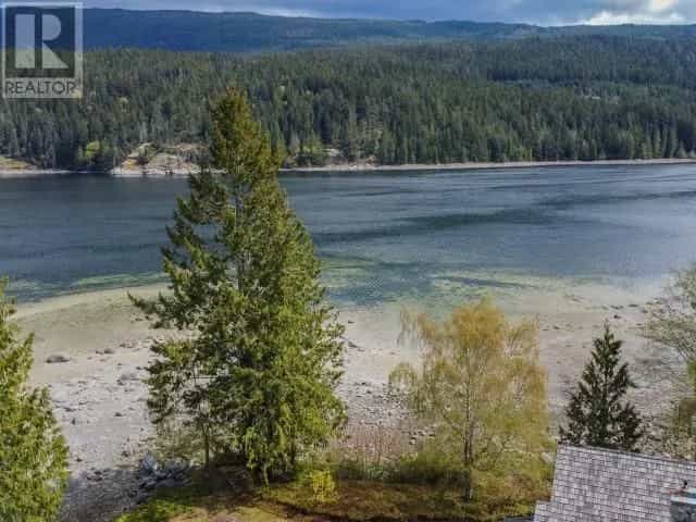 Συγκυριαρχία σε Powell River, British Columbia 10224859