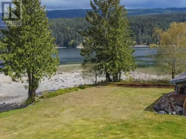 Συγκυριαρχία σε Powell River, British Columbia 10224859