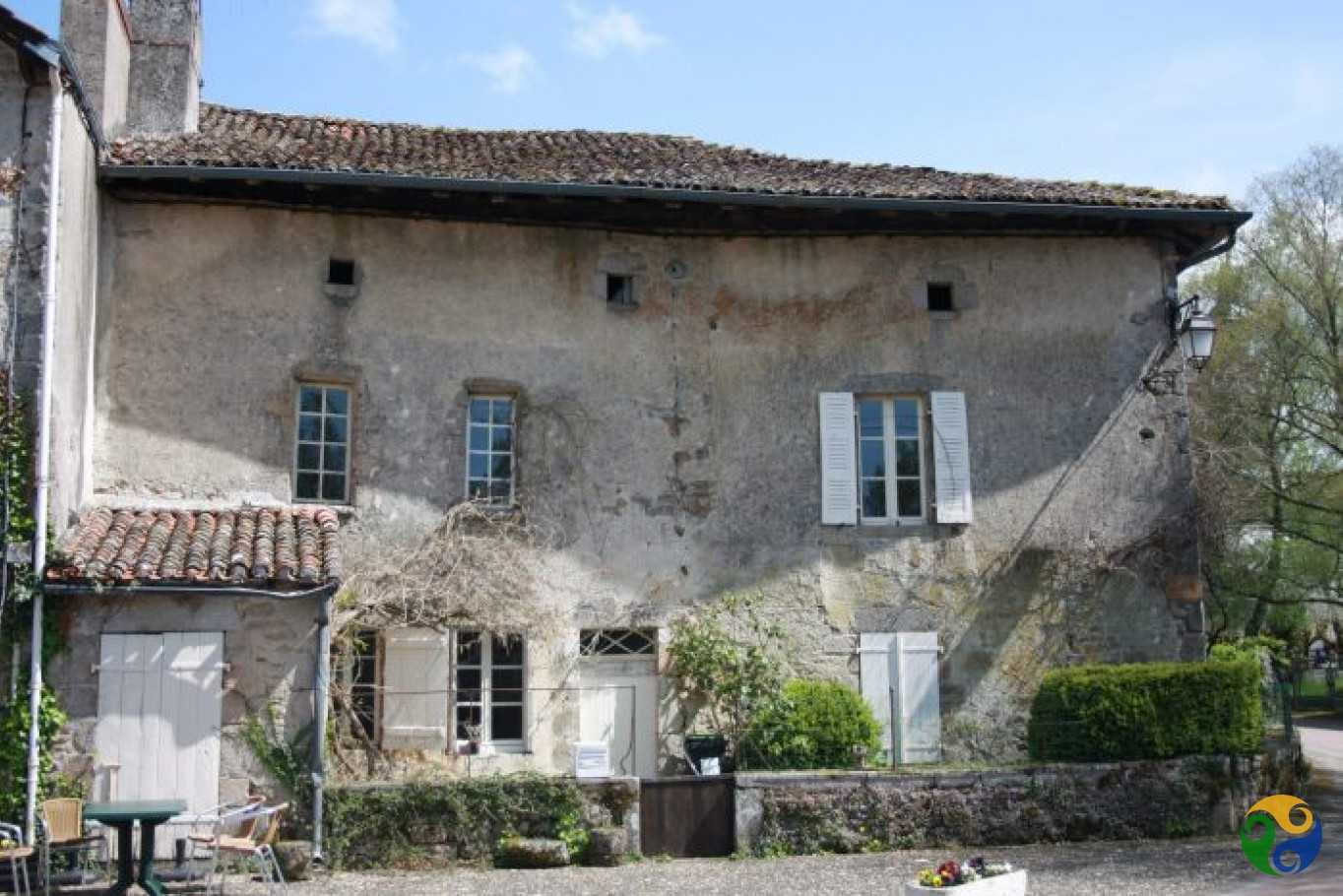 Condominium in Mortemart, Nouvelle-Aquitaine 10224879